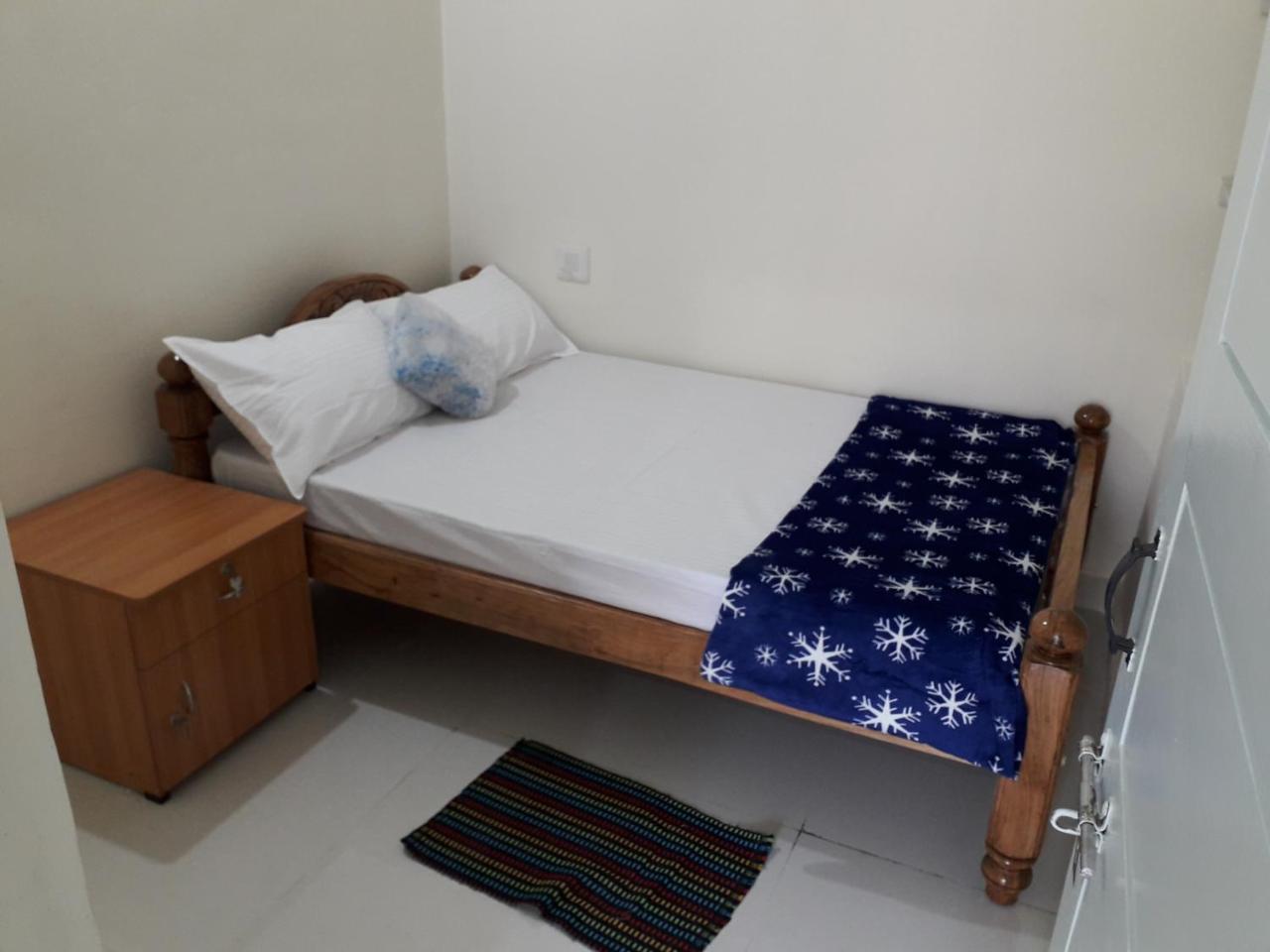 Wheel To Hills Stay Inn Service Apartments Chikmagalur Bagian luar foto